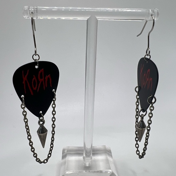 Korn Guitar Pick Dangle Earrings - Picture 3 of 7